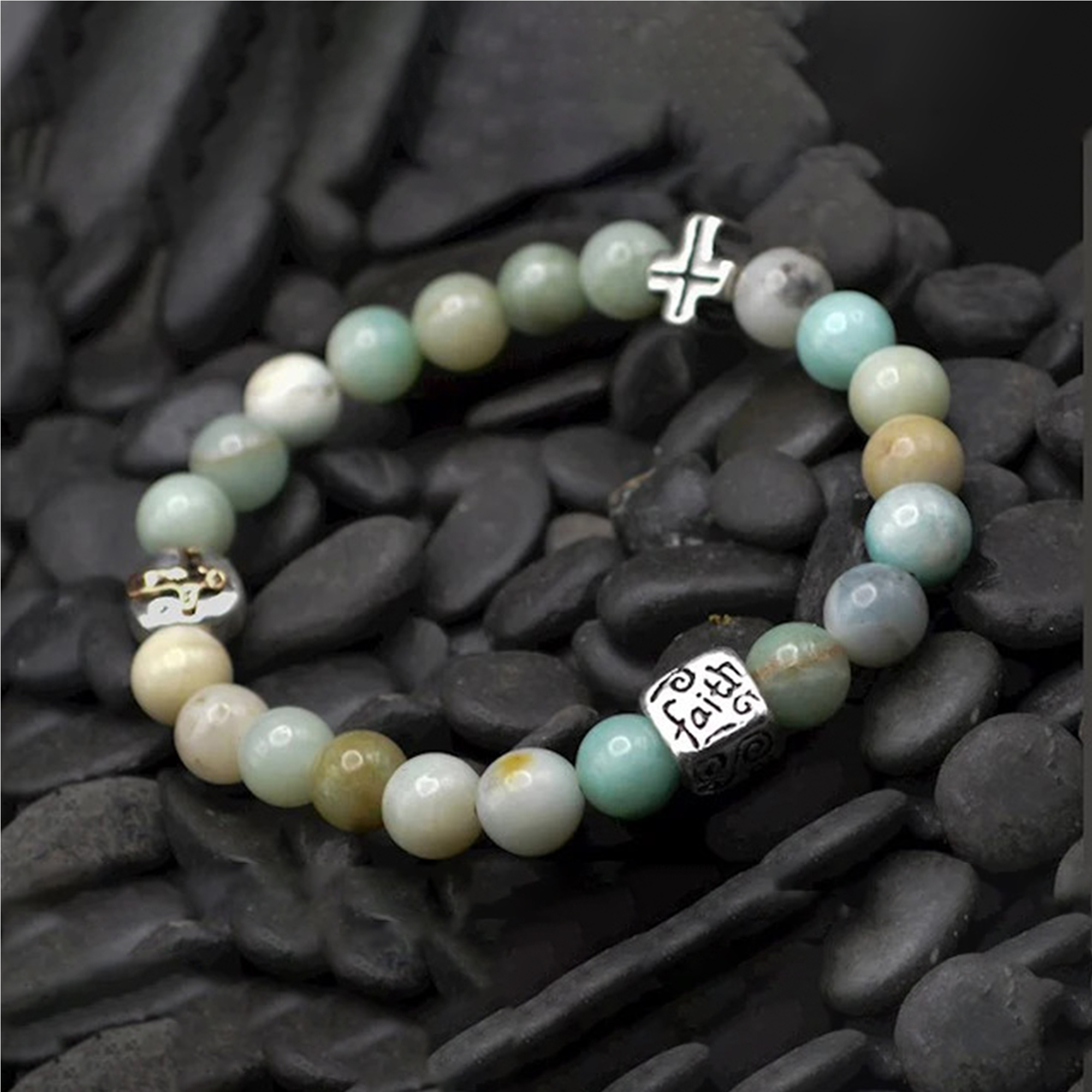 Bracelet-Eden_Merry-Beaded-CrossFaith.png