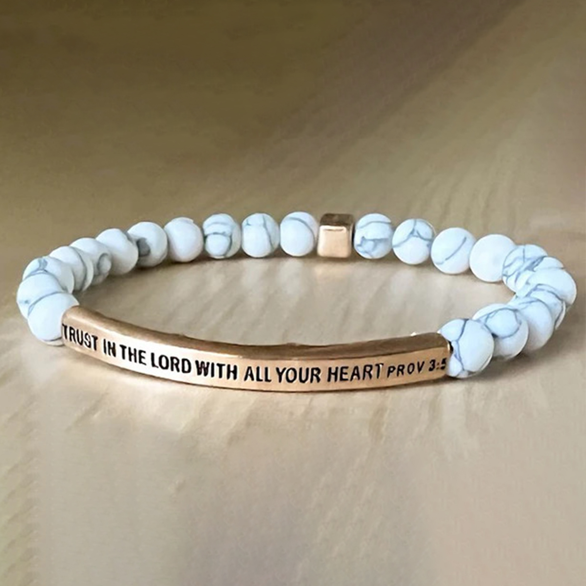 Bracelet-Eden_Merry-Trust_In_The_Lord.png