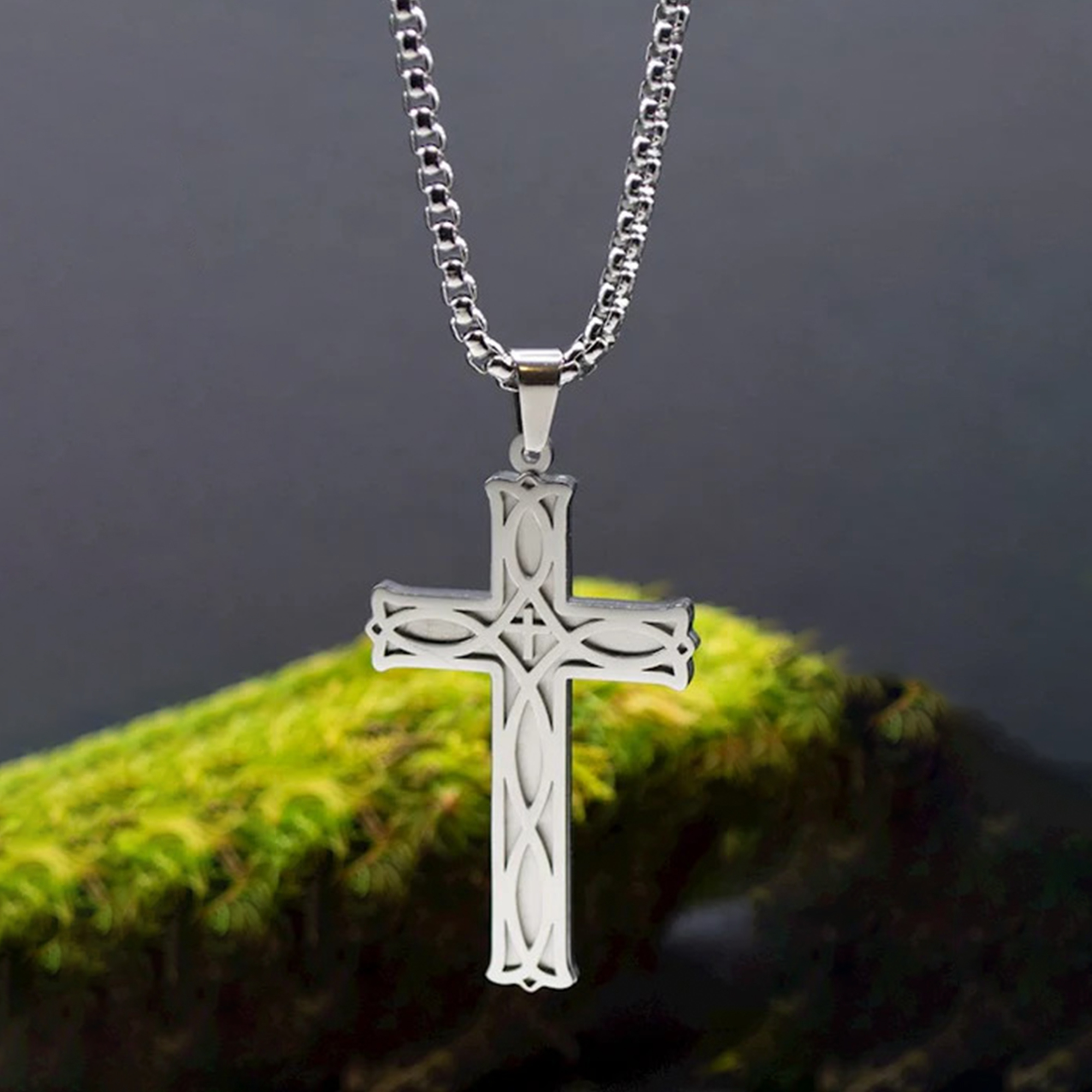 Necklace-Eden_Merry-Cross-Silver_Inlay.png